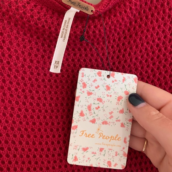 Free People Open Shoulder Top in Raspberry - Picture 4 of 5